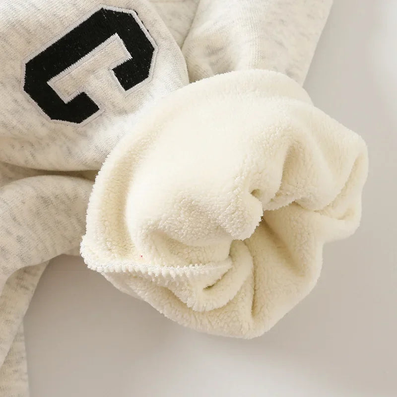 חליפת פליז לתינוק