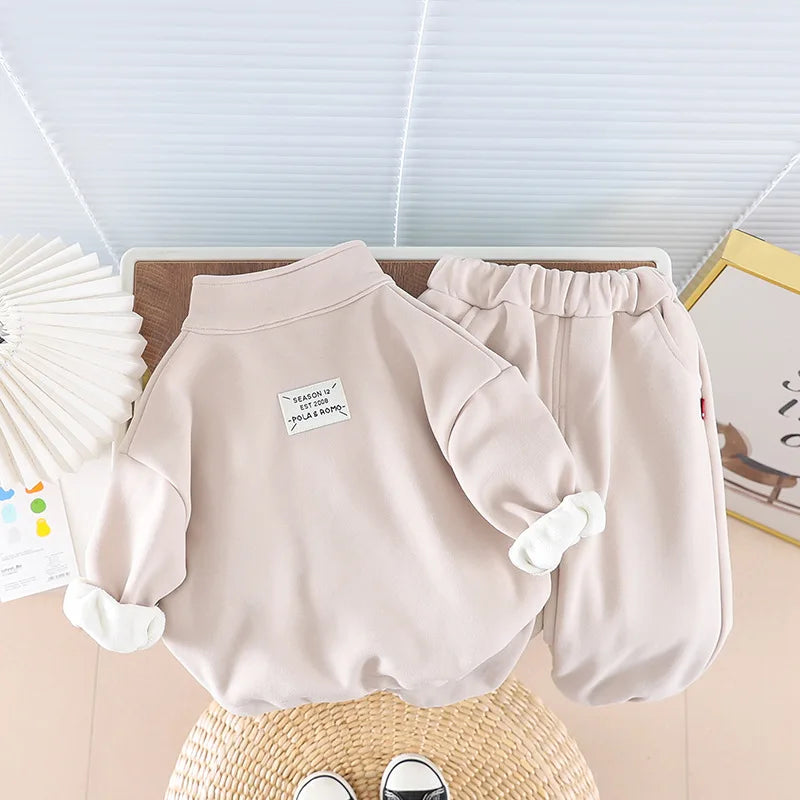 חליפת בייסיק פרימיום