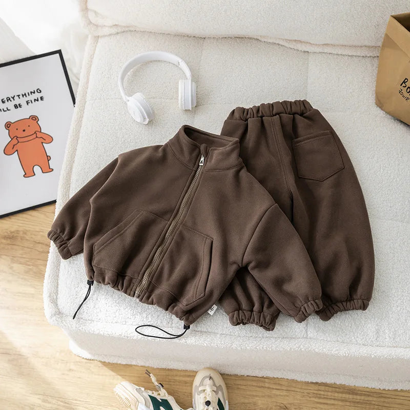 חליפת בייסיק פרימיום